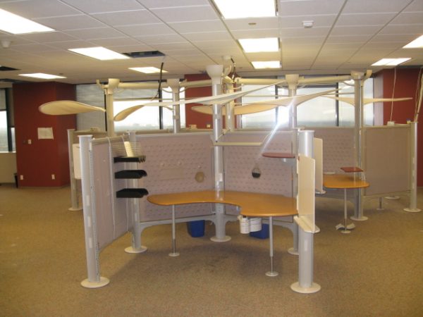 Inexpensive Herman Miller Resolve Cubicles, Dallas