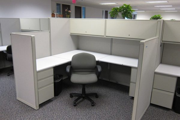 Used Steelcase 9000 Cubicles10