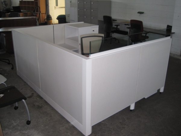 Used Knoll Morrison 6x6 and 6x8 Cubicles3