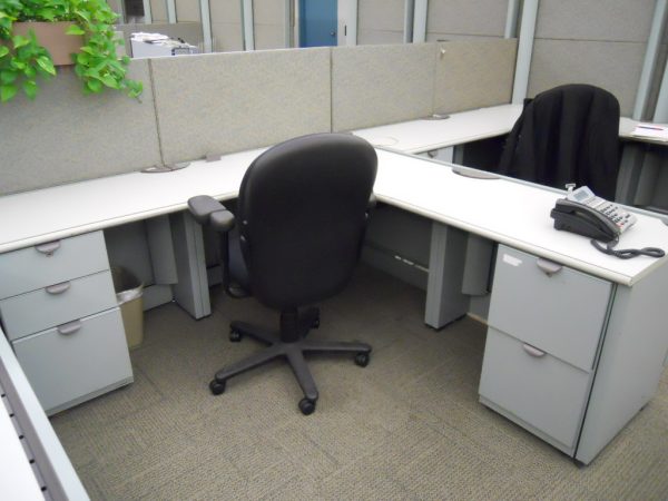 Used Steelcase Context 6.5 x 6.5 workstations5