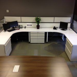 Used Knoll Currents and Morrison Cubicles2