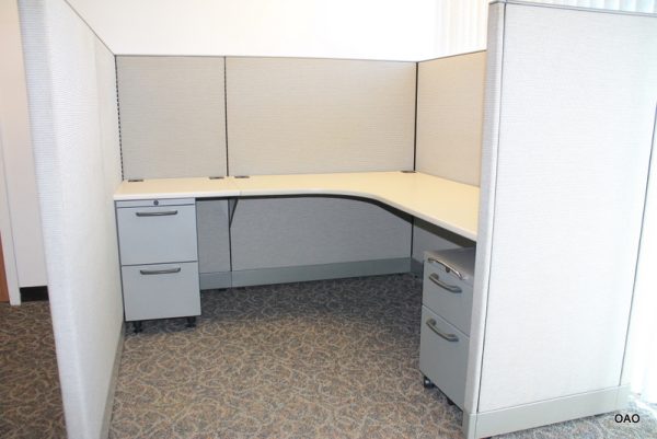 Inexpensive Knoll Morrison 6X6 Cubicles