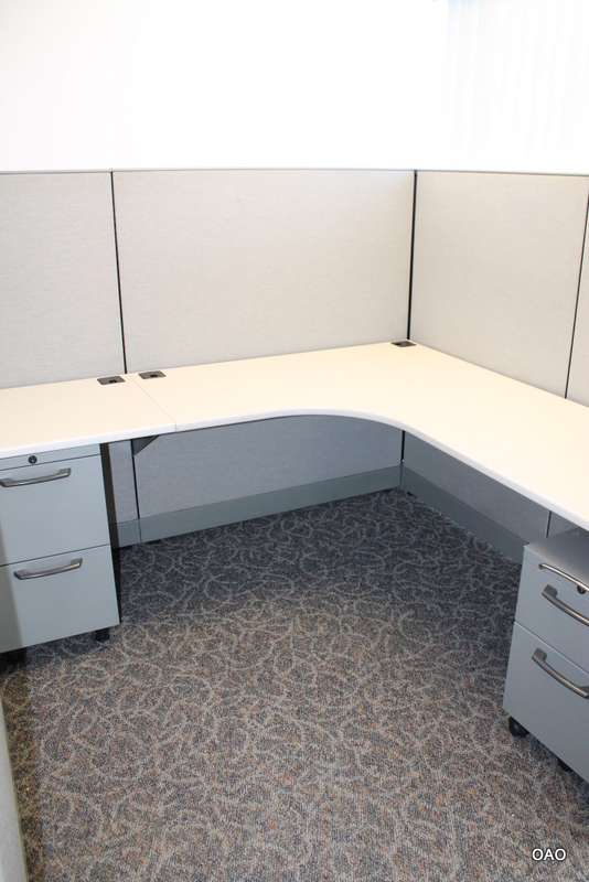 Inexpensive Knoll Morrison 6X6 Cubicles