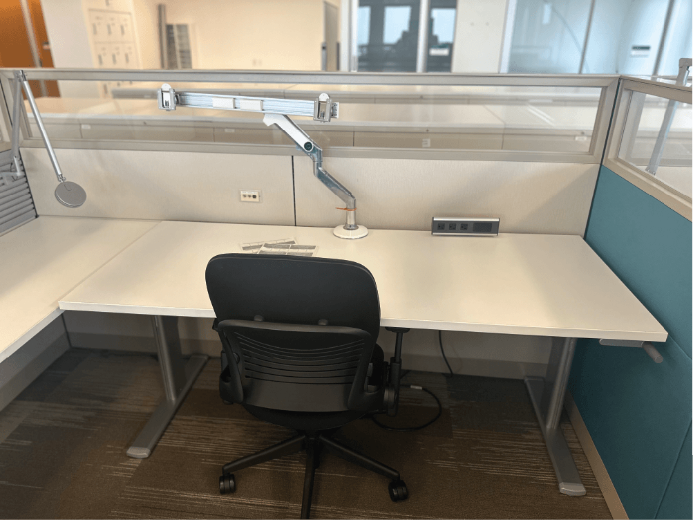 steelcase-answer-cubicles-with-sit-stand-desk-free-task-chair