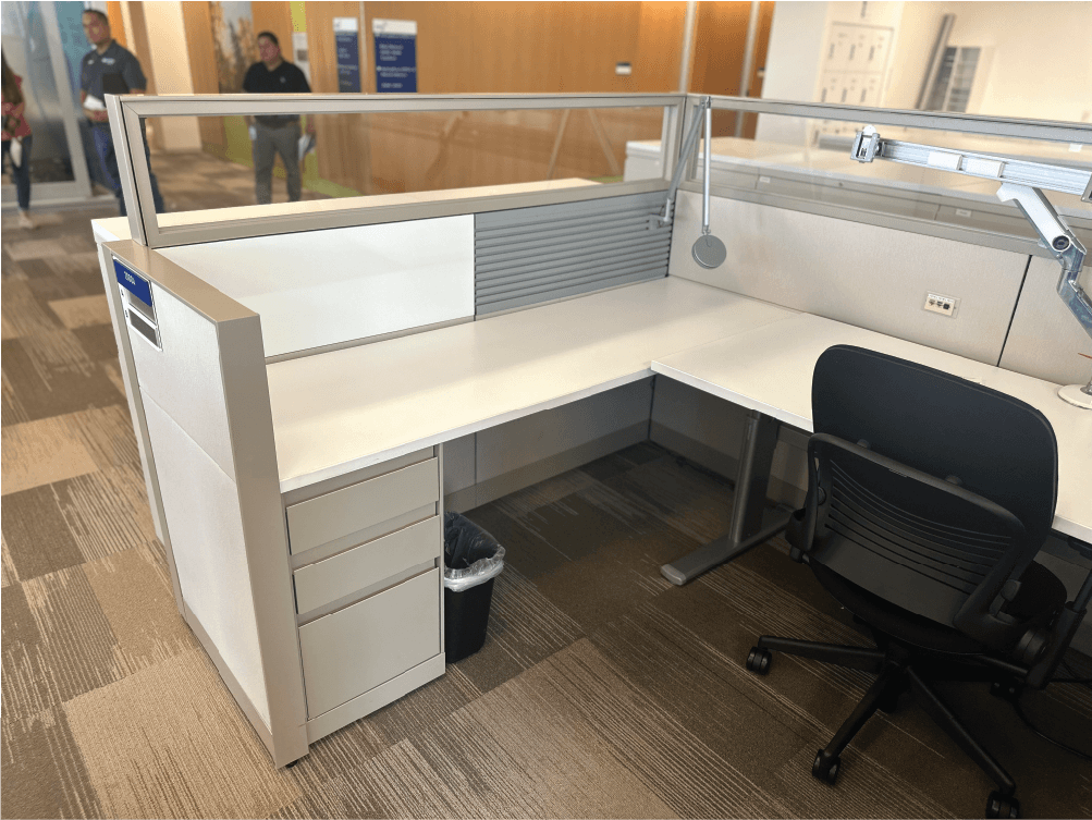 steelcase-answer-cubicles-with-sit-stand-desk-free-task-chair