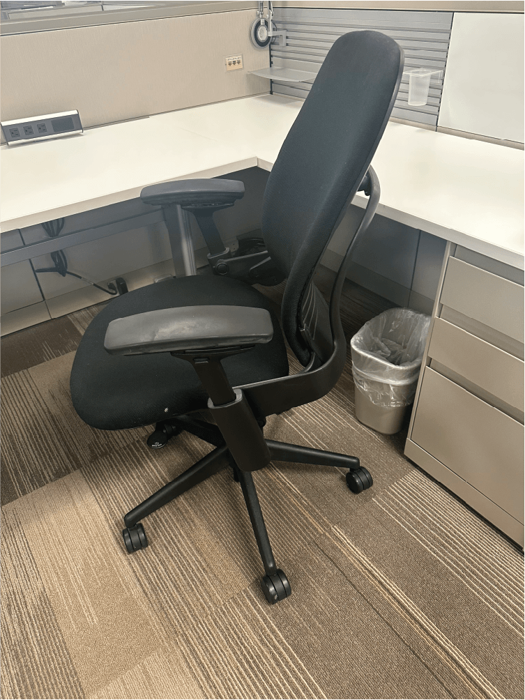 steelcase-answer-cubicles-with-sit-stand-desk-free-task-chair