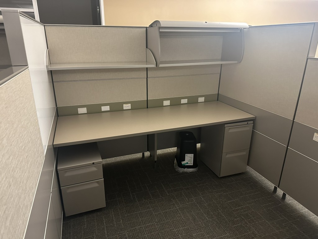 high-end-herman-miller-canvas-cubicles-numerous-sizes-available