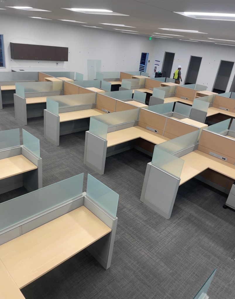 large-inventory-of-teknion-transit-cubicles-ready-to-ship