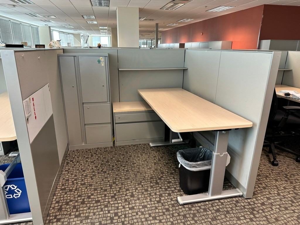 steelcase-answer-sit-stand-cubicles