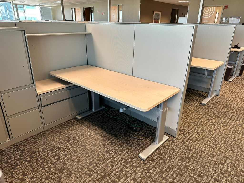 steelcase-answer-sit-stand-cubicles