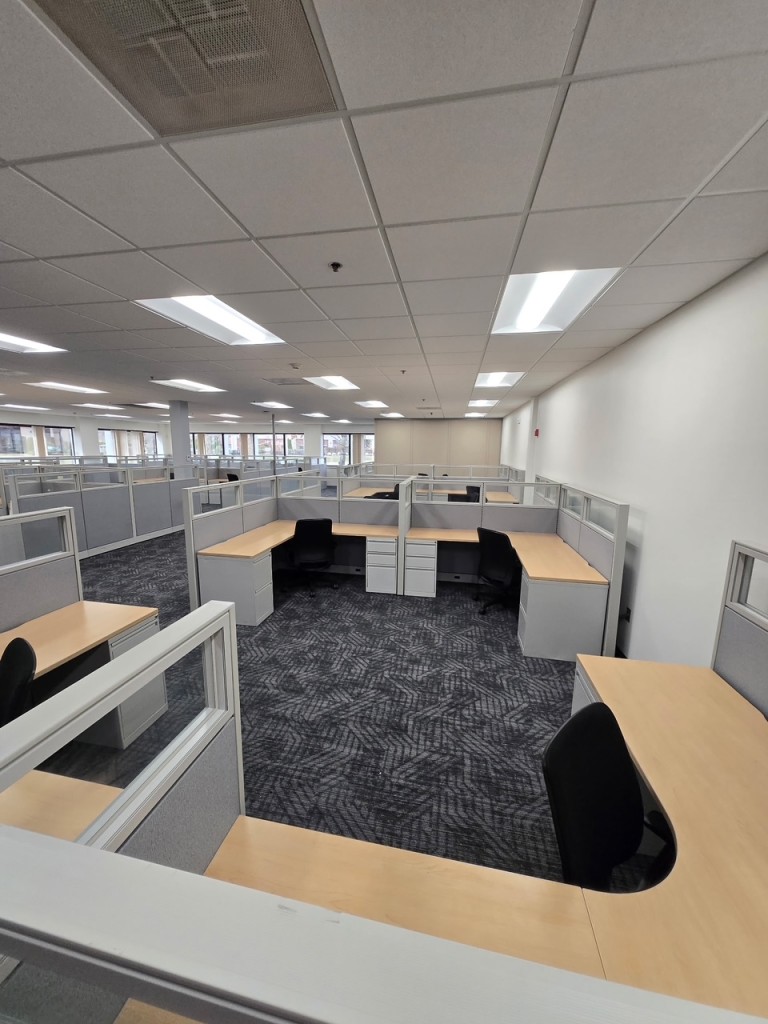 global®-evolve-6×6-modern-cubicles